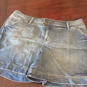 Lane Bryant shorts